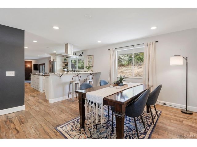 8239 W Baker Ave, Lakewood, CO 80227