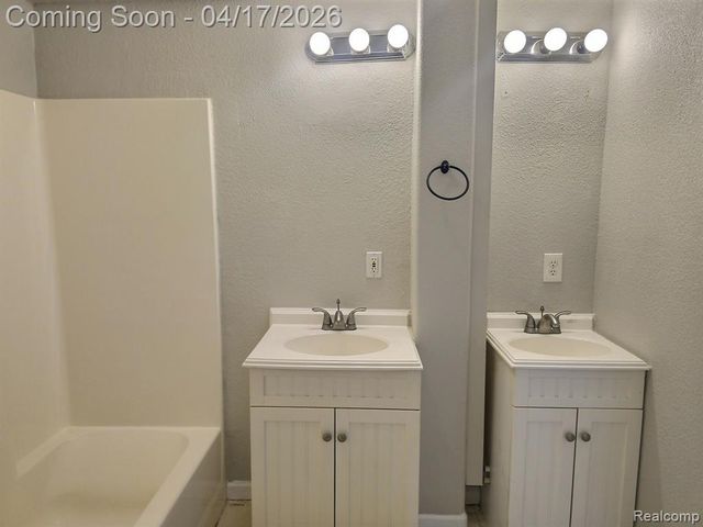 1167 Allen Street, Burton, MI 48529
