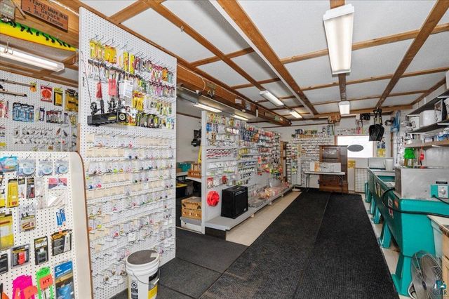 3729 E 2nd St, Superior, WI 54880