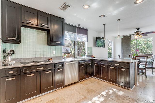 25011 Earthstone, San Antonio, TX 78258