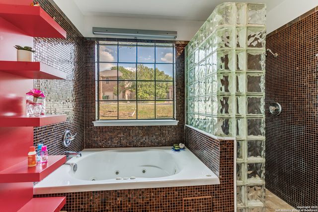 25011 Earthstone, San Antonio, TX 78258