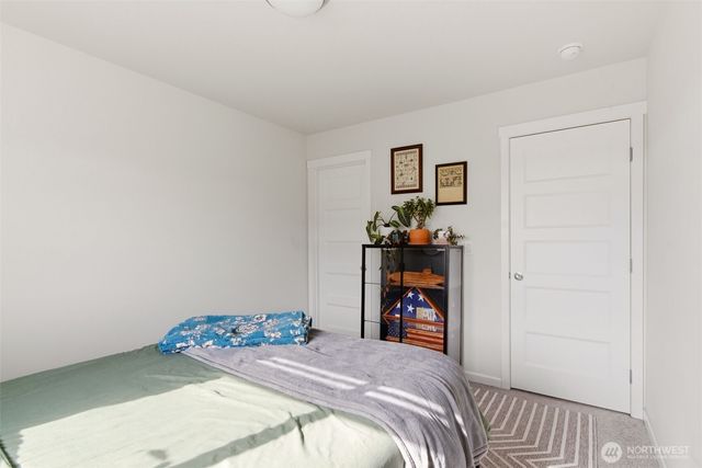 14373 100th Ave SE, Yelm, WA 98597