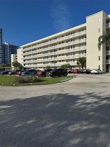 2859 Leonard Drive G414, Aventura, FL 33160