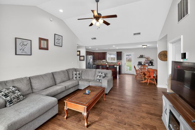 377 Southern Aster Trail, Richmond, KY 40475