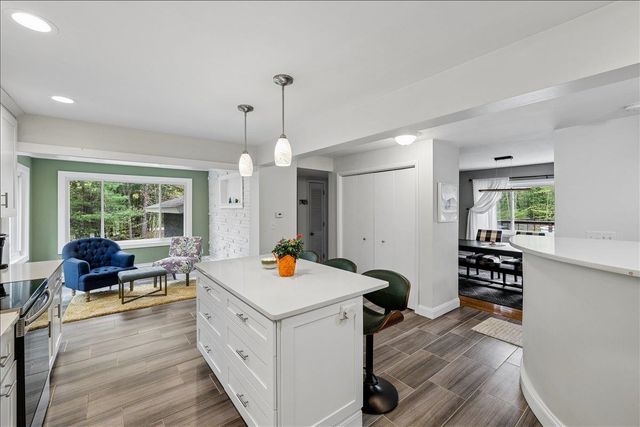 4 Birch Court, Goffstown, NH 03045