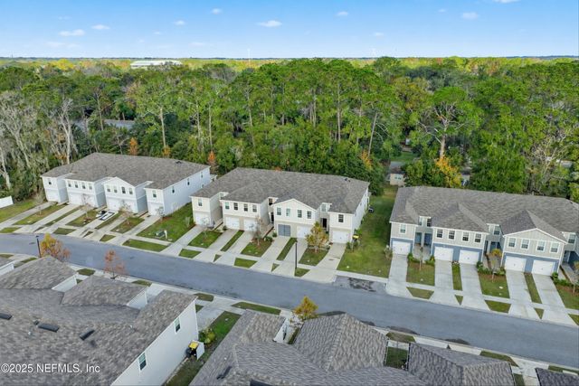 5935 CREEKSIDE CROSSING Drive, Jacksonville, FL 32210