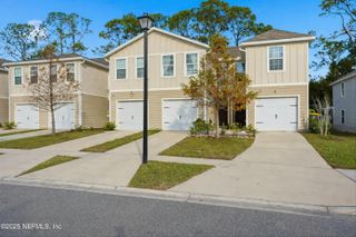 5935 CREEKSIDE CROSSING Drive, Jacksonville, FL 32210
