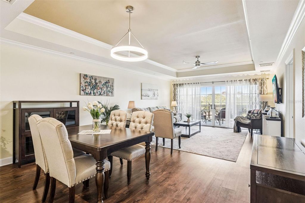 Image 11 of property listing at 1356 CENTRE COURT DRIVE 202, Reunion, FL 34747