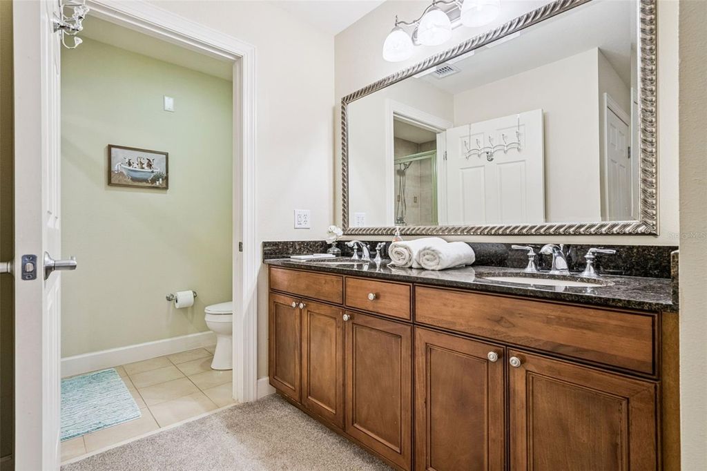 Image 27 of property listing at 1356 CENTRE COURT DRIVE 202, Reunion, FL 34747