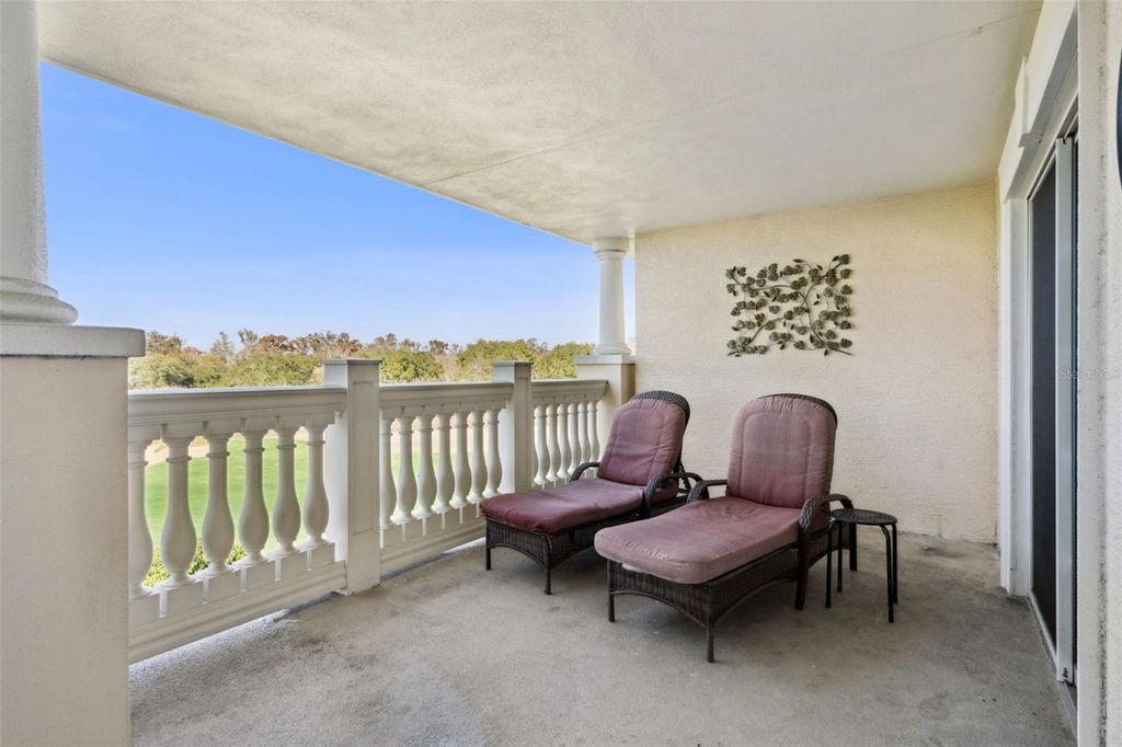 Image 36 of property listing at 1356 CENTRE COURT DRIVE 202, Reunion, FL 34747