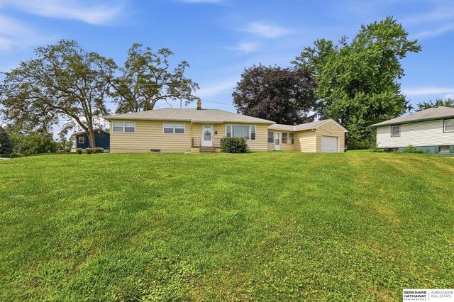 3903 Redick Avenue, Omaha, NE 68112