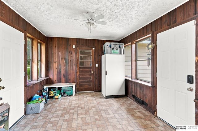 3903 Redick Avenue, Omaha, NE 68112