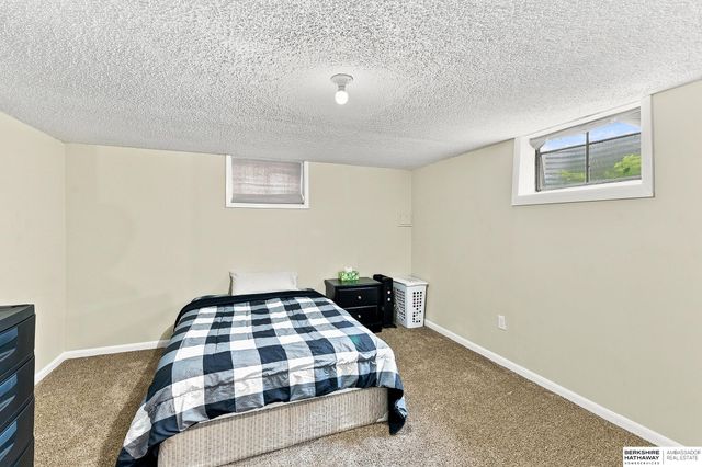 3903 Redick Avenue, Omaha, NE 68112