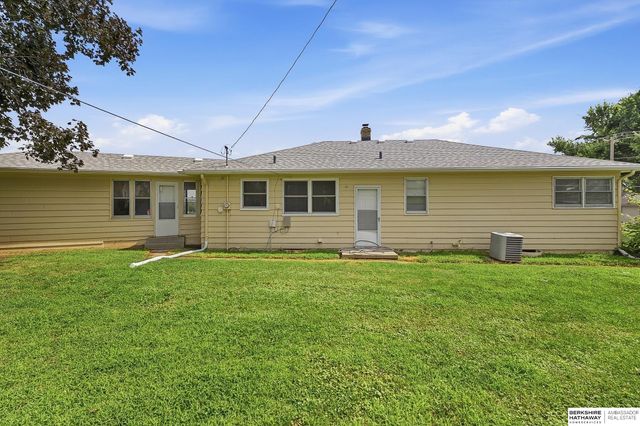 3903 Redick Avenue, Omaha, NE 68112