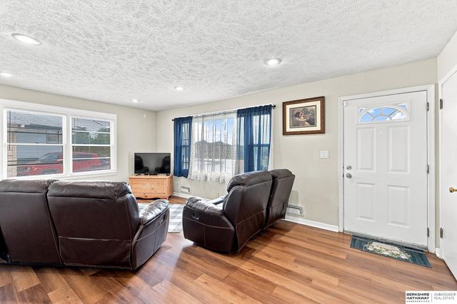 3903 Redick Avenue, Omaha, NE 68112