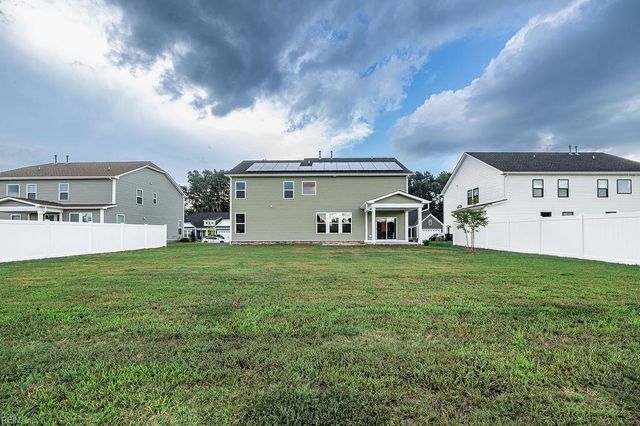 106 Zuella CT, Suffolk, VA 23435