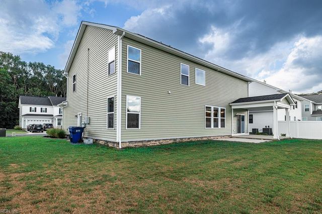 106 Zuella CT, Suffolk, VA 23435