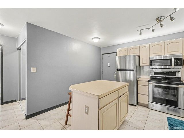 1121 Albion St 407, Denver, CO 80220