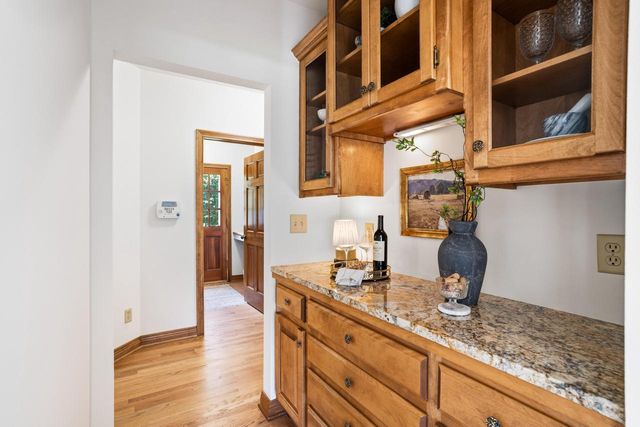 13620 W Eagle TRACE, New Berlin, WI 53151