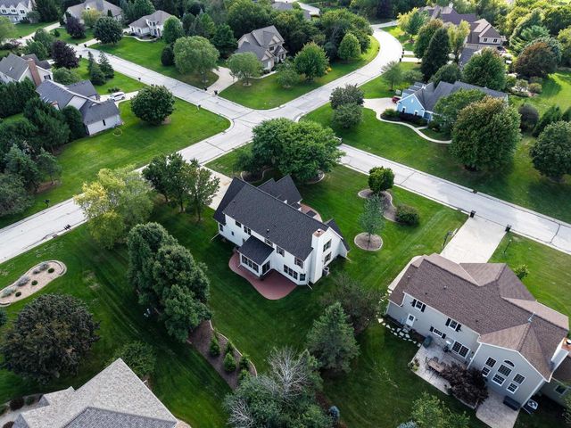 13620 W Eagle TRACE, New Berlin, WI 53151