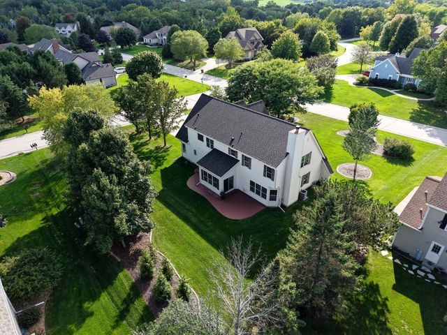 13620 W Eagle TRACE, New Berlin, WI 53151