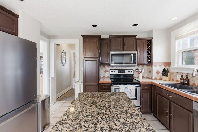 420 N Quentin, Wichita, KS 67208