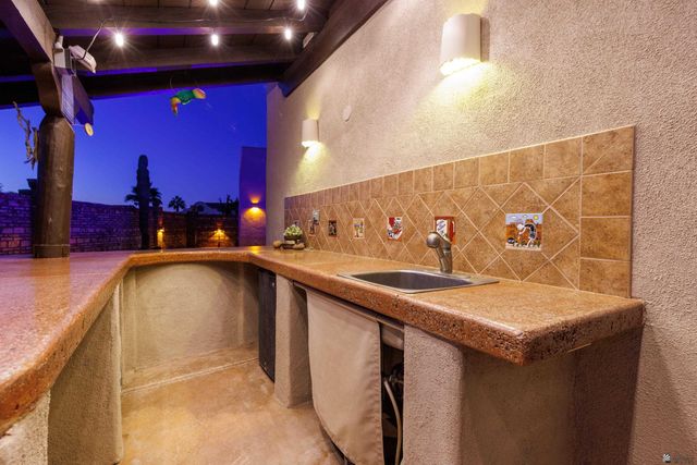 13622 S Onammi Ave, Yuma, AZ 85367