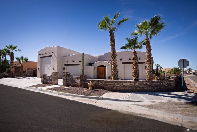 13622 S Onammi Ave, Yuma, AZ 85367