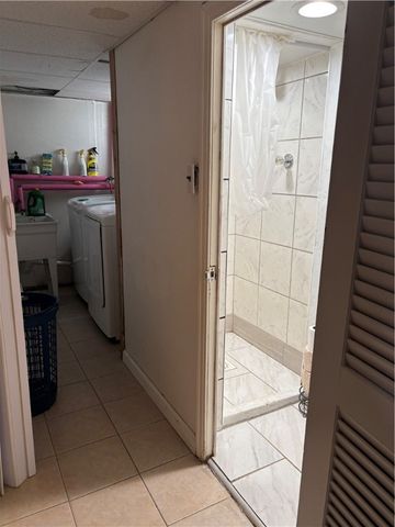 1008 Fidelity, West Mifflin, PA 15236