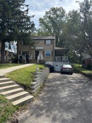 1008 Fidelity, West Mifflin, PA 15236