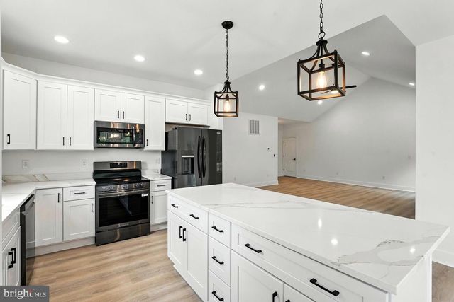 10704 RIXEYVILLE RD, Culpeper, VA 22701