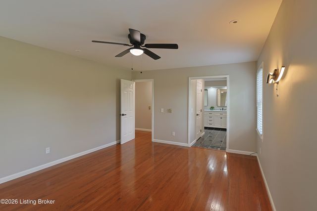 225 Donna Ave, Taylorsville, KY 40071