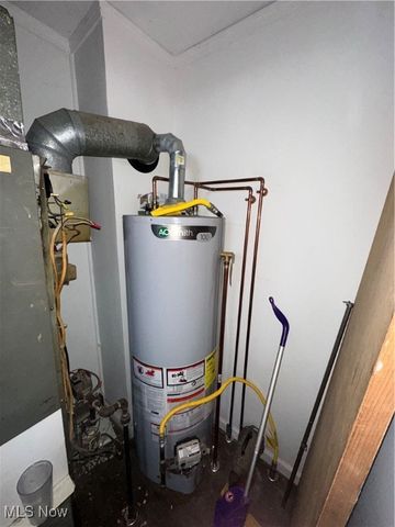 637 and 639 Dehass Street, Martins Ferry, OH 43935