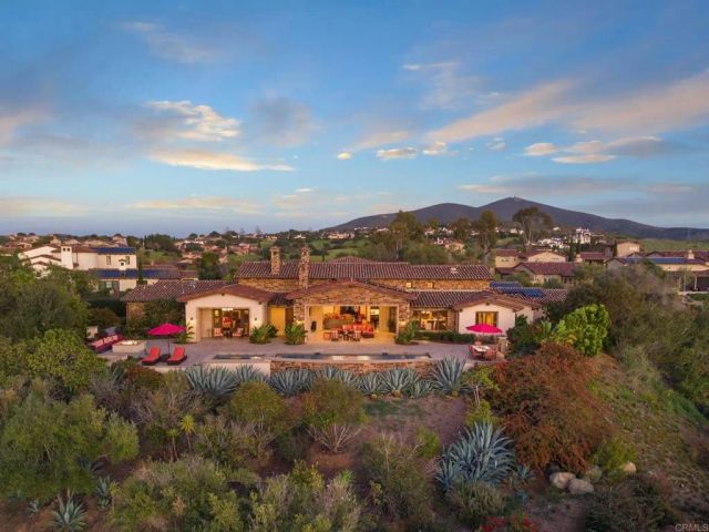 7953 Sentinel, San Diego, CA 92127