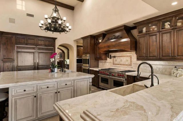 7953 Sentinel, San Diego, CA 92127