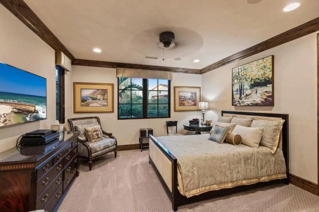 7953 Sentinel, San Diego, CA 92127