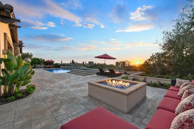 7953 Sentinel, San Diego, CA 92127