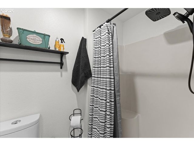 13909 Ne 8TH St, Vancouver, WA 98684