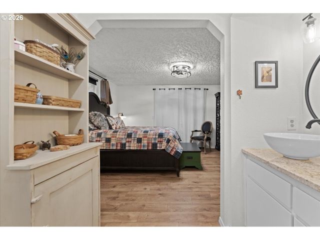 13909 Ne 8TH St, Vancouver, WA 98684