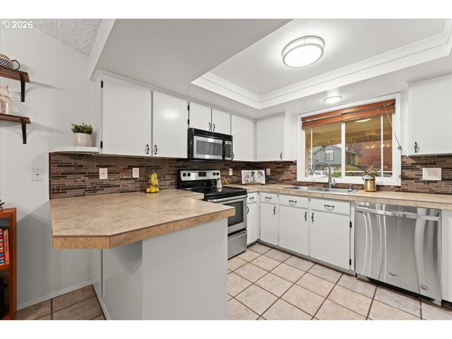 13909 Ne 8TH St, Vancouver, WA 98684