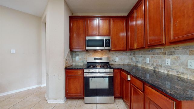 9934 Dragonfly Meadow Court, Humble, TX 77396