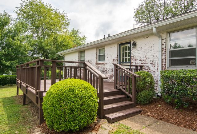 5121 Wilmar DR, Nashville, TN 37220
