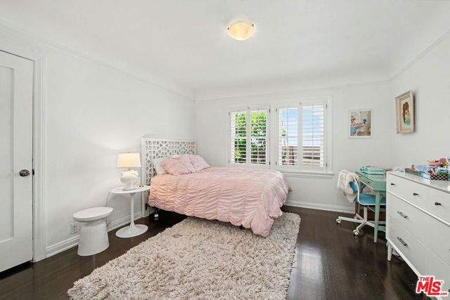 2273 Manning Avenue, Los Angeles, CA 90064