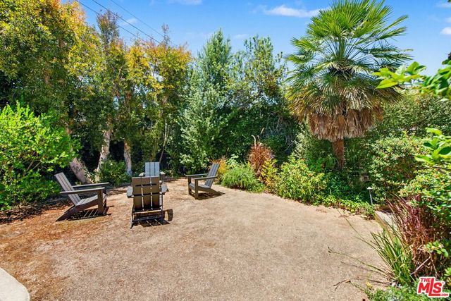 2273 Manning Avenue, Los Angeles, CA 90064