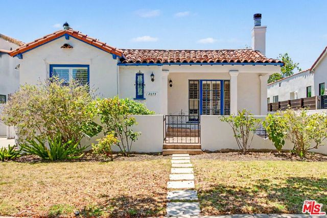 2273 Manning Avenue, Los Angeles, CA 90064