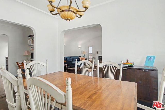 2273 Manning Avenue, Los Angeles, CA 90064