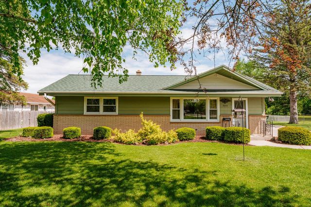 3222 Yorktown STREET, Racine, WI 53404