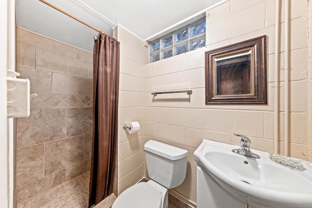 3222 Yorktown STREET, Racine, WI 53404