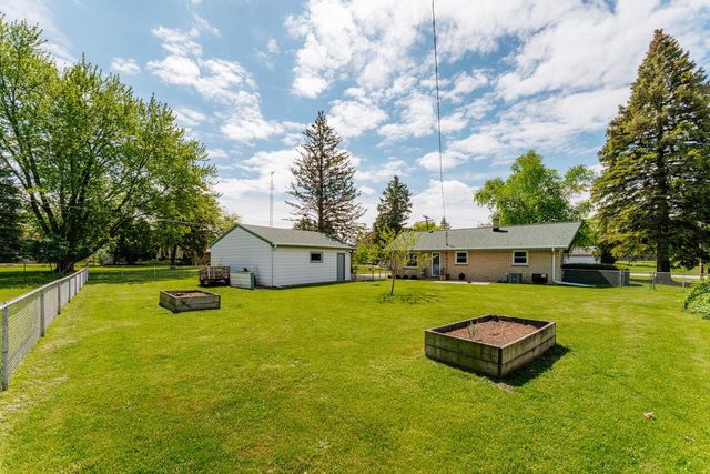 3222 Yorktown STREET, Racine, WI 53404
