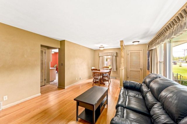 3222 Yorktown STREET, Racine, WI 53404
